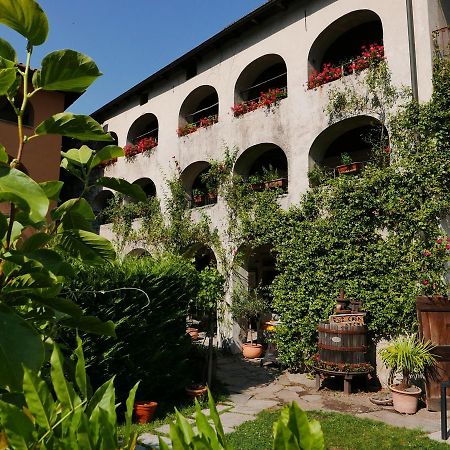 Affittacamere Casa Archi Losone Bagian luar foto