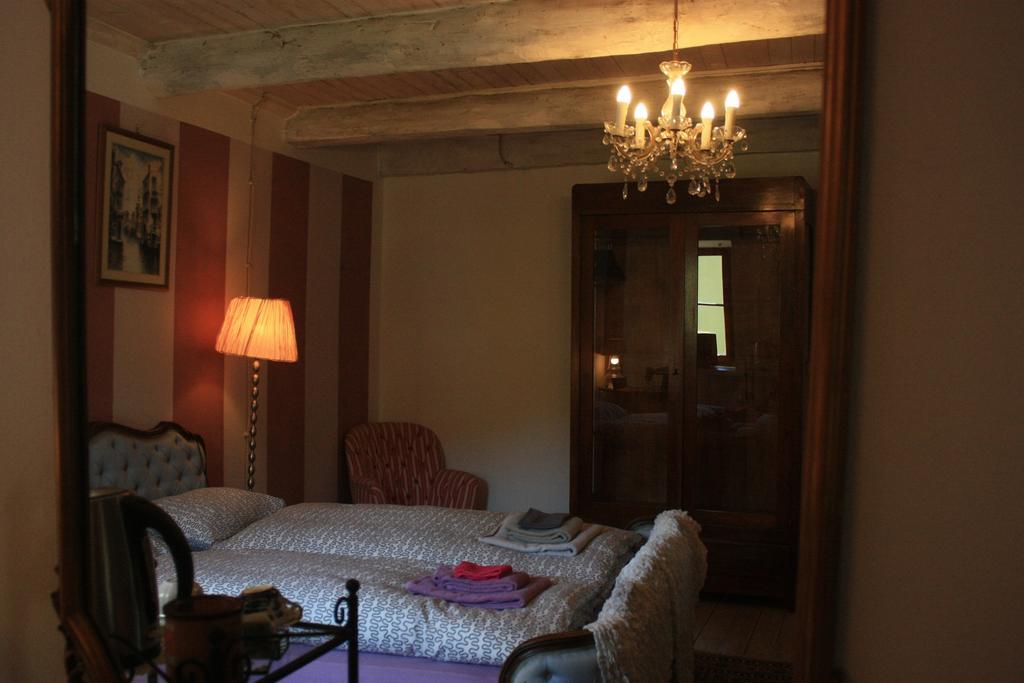 Affittacamere Casa Archi Losone Bagian luar foto