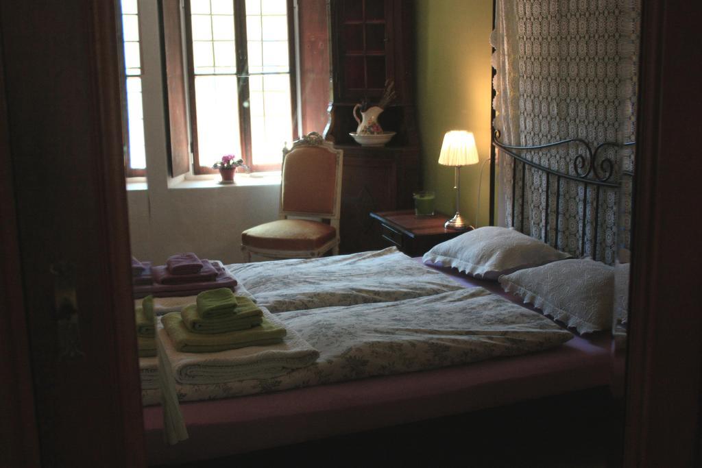 Affittacamere Casa Archi Losone Bagian luar foto