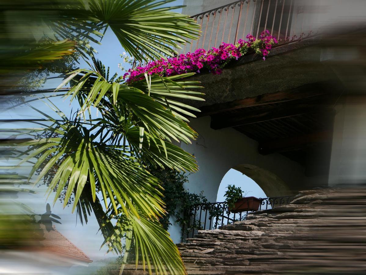 Affittacamere Casa Archi Losone Bagian luar foto